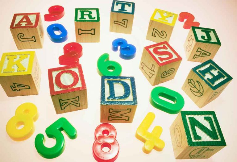 10 Best Literacy Games for Kids