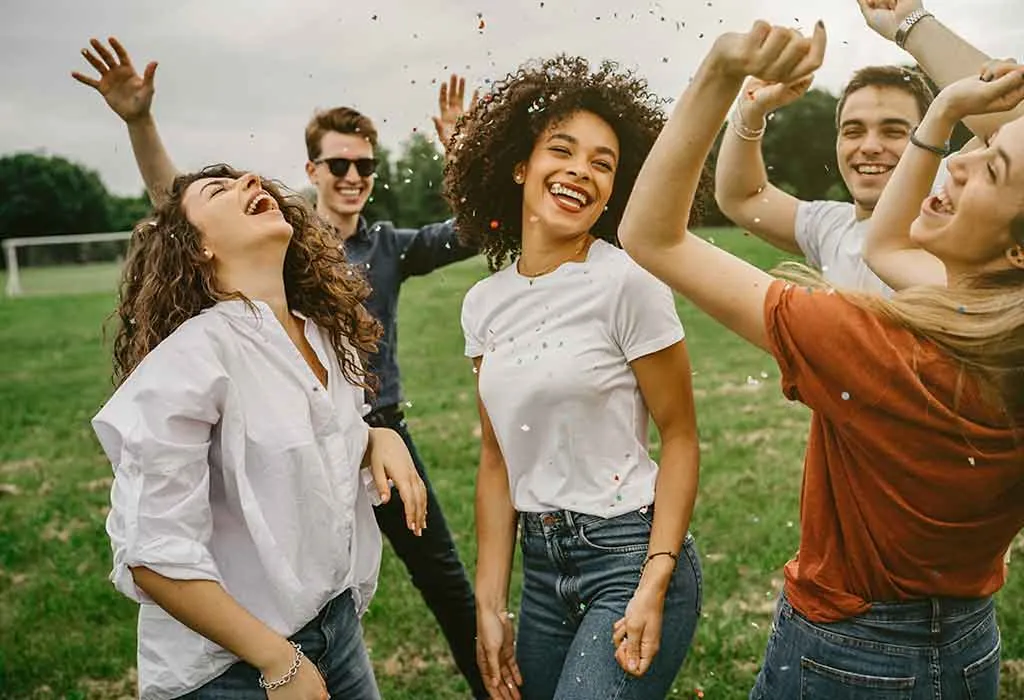 Organise a Friendship Day Party