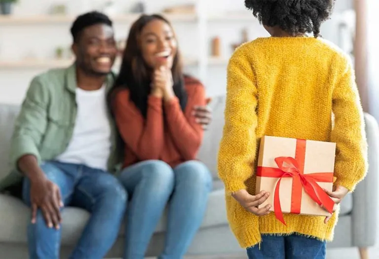 Unique Gifts For Parents To Express Your Love And Care