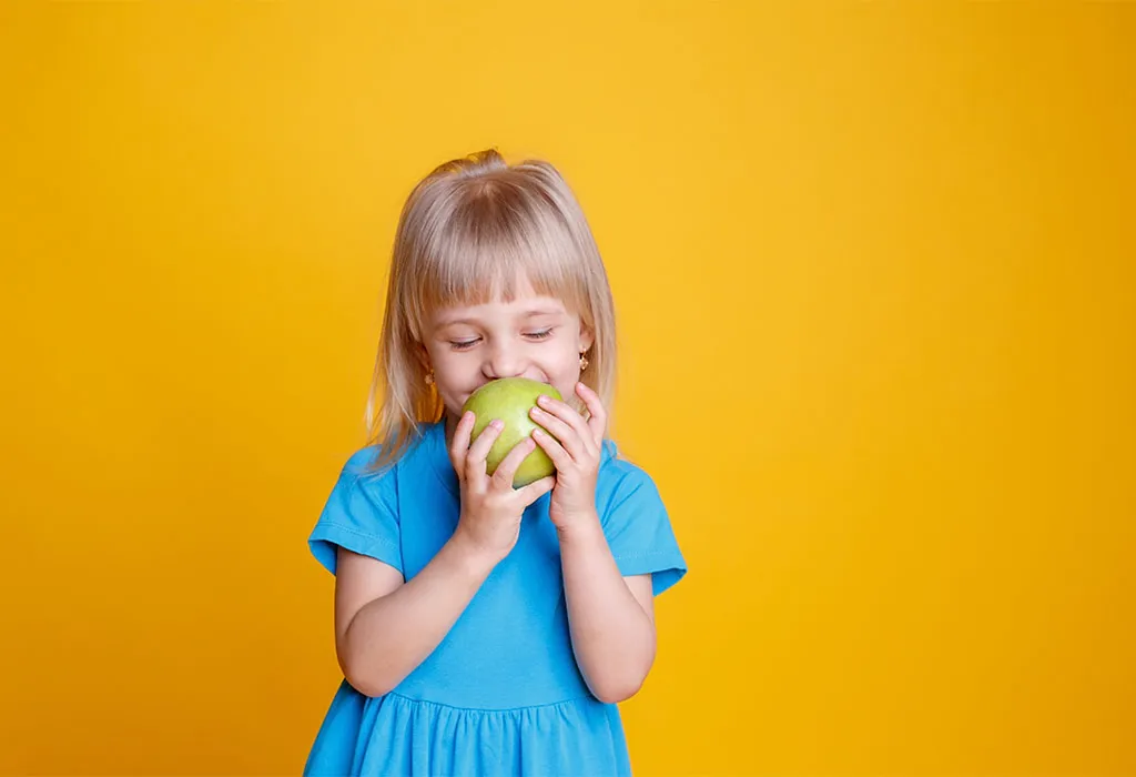 Long Essay On My Favourite Fruit Apple