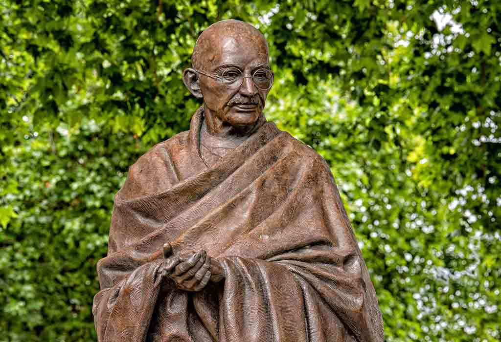 Famous Mahatma Gandhi Slogans & Quotes In English