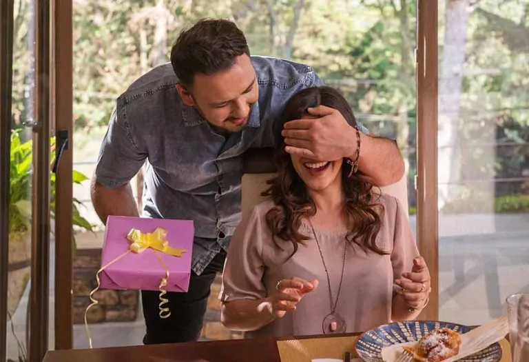 20+ Best Mother's Day Gifts for Your Wife