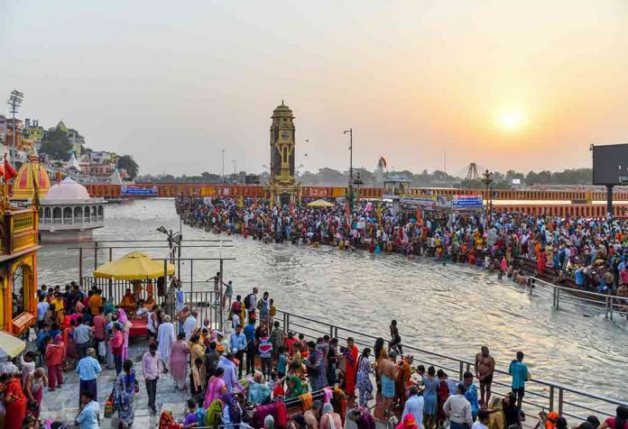 Essay on ganga river In hindi