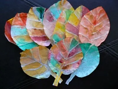 Dry Leaves Using Colours and Glue