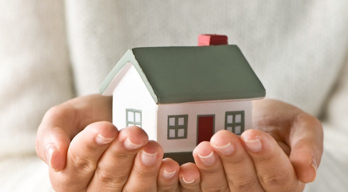 मेरा घर पर निबंध (My House Essay in Hindi) My House Essay in Hindi