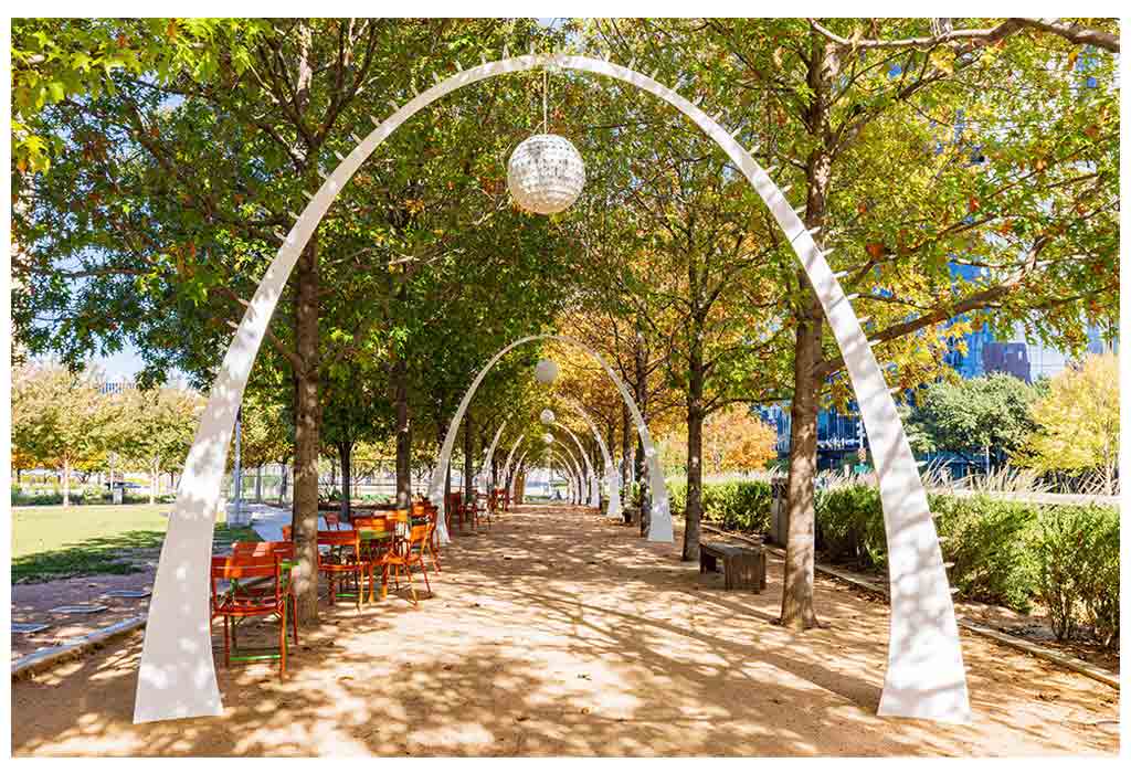 Klyde Warren Park