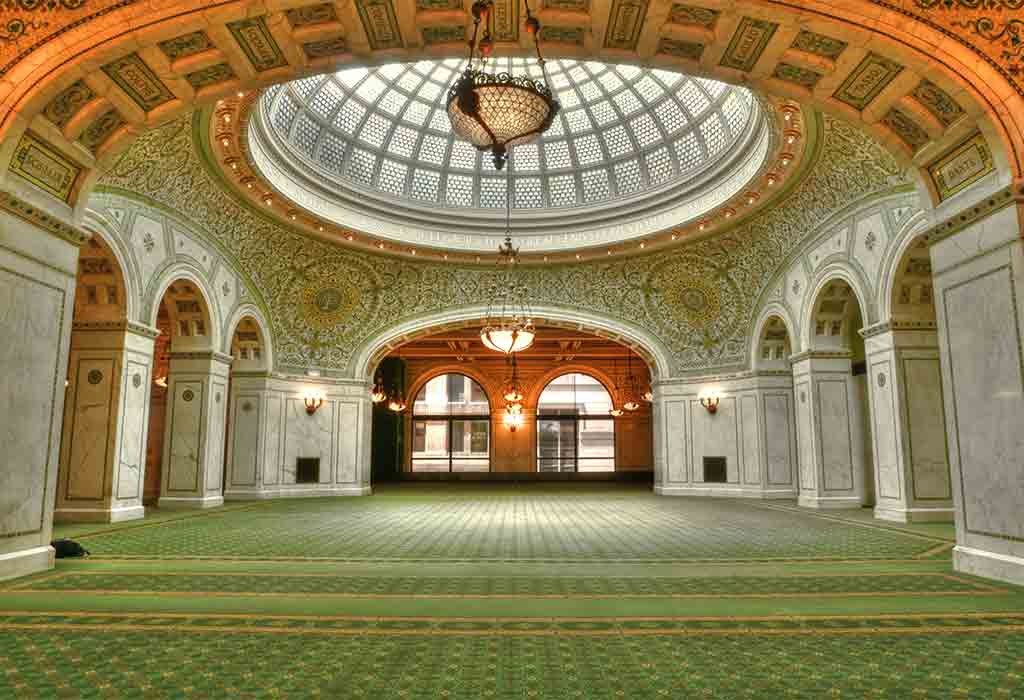 Explore the Chicago Cultural Center