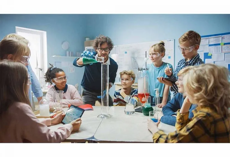 Best Science Shows for Kids to Improve Their Knowledge