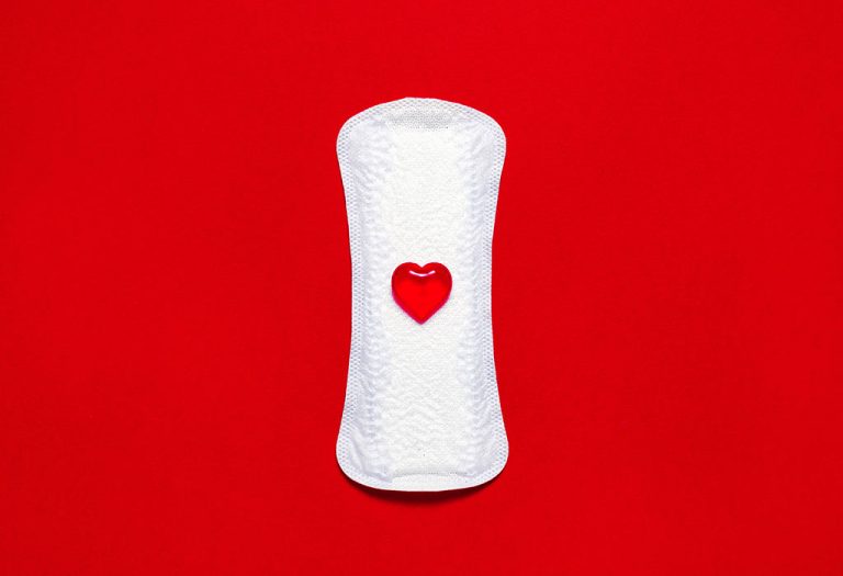 Young Girls Getting First Period Earlier - Everything That Parents Must Know