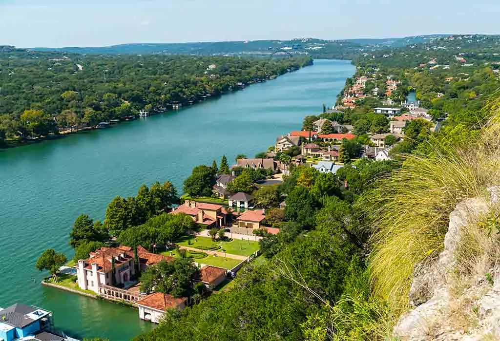 Spend a Day at Mount Bonnell