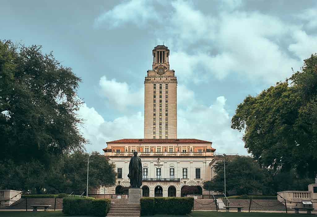 Explore the Texas Memorial Museum