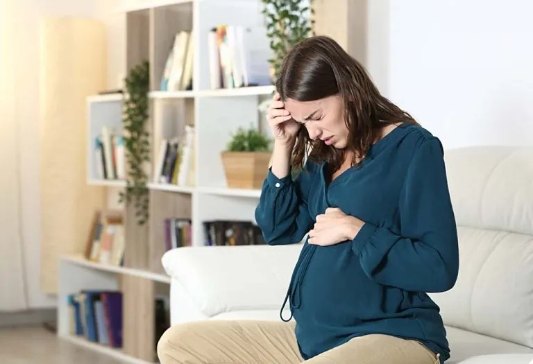 Upper Stomach Pain During Pregnancy - Causes and When to Worry