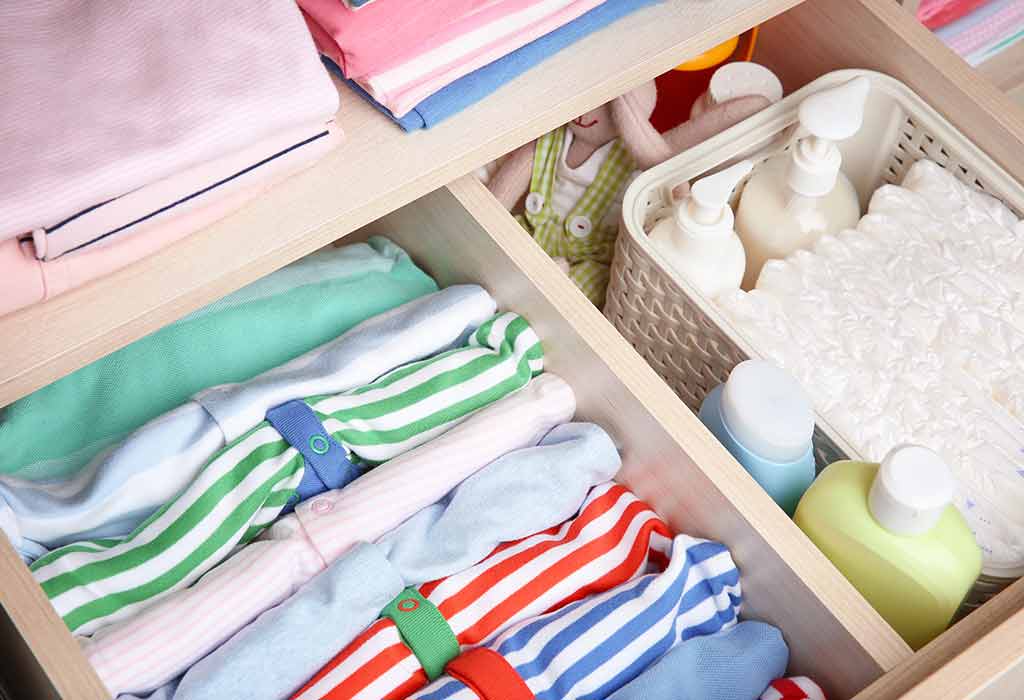 How You Can Store Folded Baby Clothes