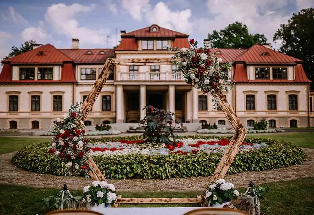 Places to Have a Baby Shower - Historic Mansion