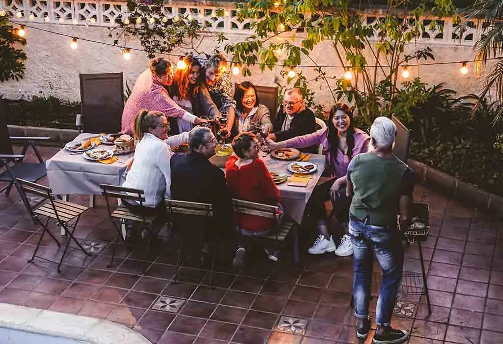 Places to Have a Baby Shower - Home or Backyard