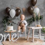 30 Adorable First Birthday Photoshoot Ideas