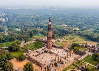 कुतुब मीनार पर निबंध (Essay On Qutub Minar In Hindi) Essay On Qutub Minar In Hindi