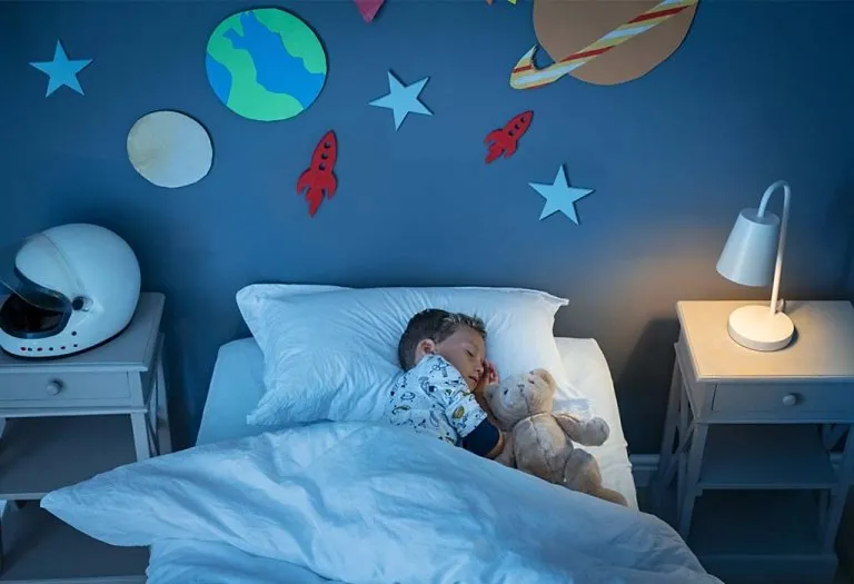 When to Transition to Toddler Bed