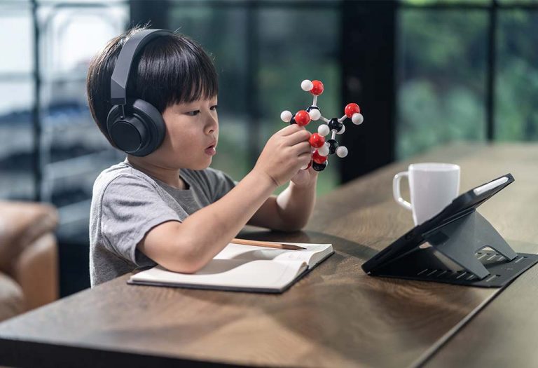 Best Science Websites for Kids to Explore