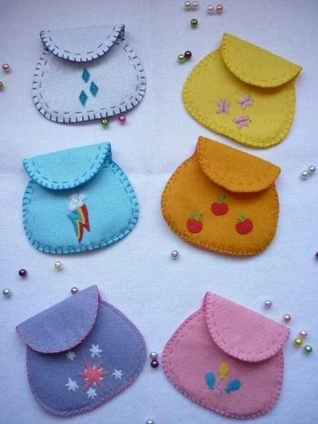 Felt Cute Pouches