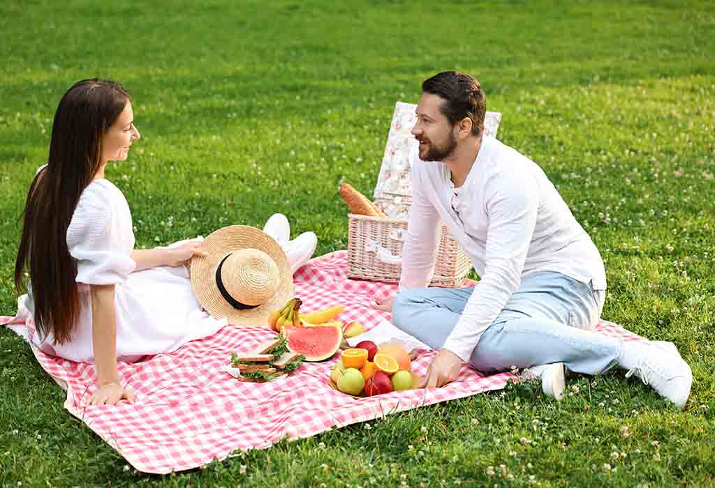 Romantic Picnic With a Baby Twist