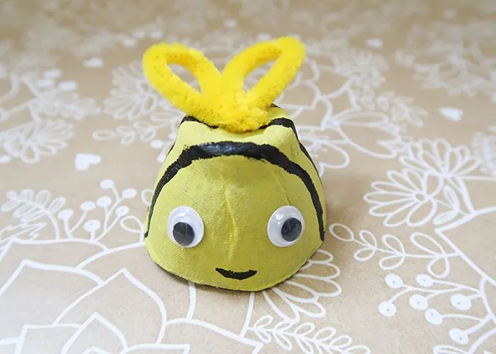Egg Carton Puppets