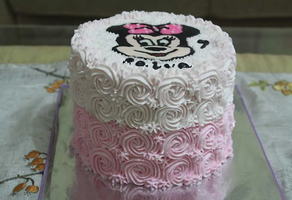 Minnie Mouse Cake