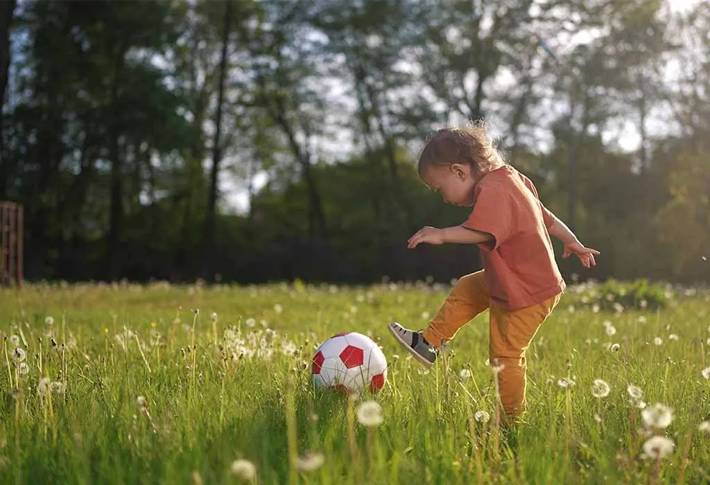 toddler at a picnic