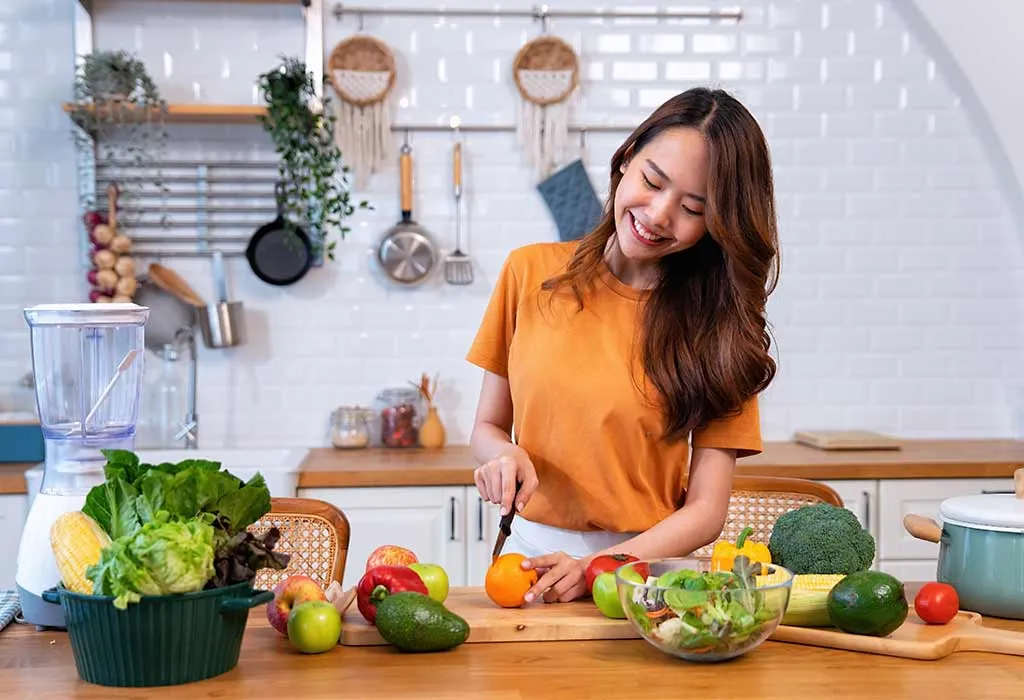Eat a Balanced, Skin-Friendly Diet