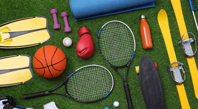 मेरा प्रिय खेल पर निबंध (Essay On My Favourite Game In Hindi) मेरा प्रिय खेल पर निबंध (Essay On My Favourite Game In Hindi)