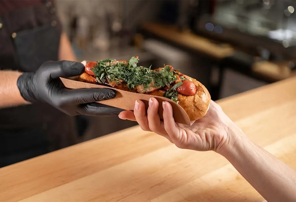 Precautions to Take When Eating Hot Dogs in Pregnancy