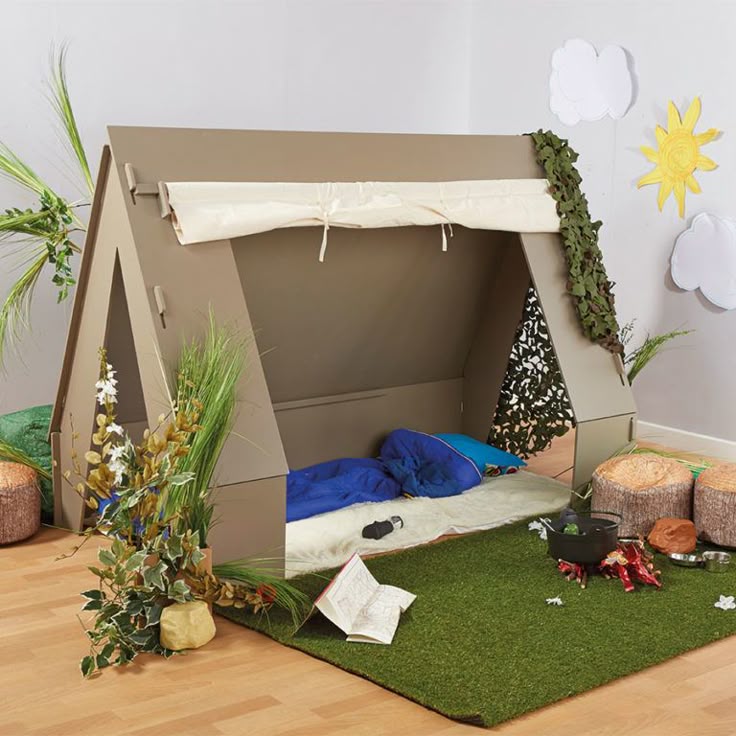 Cardboard fort indoor