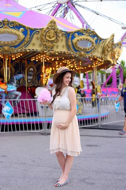 carnival pregnancy photoshoot