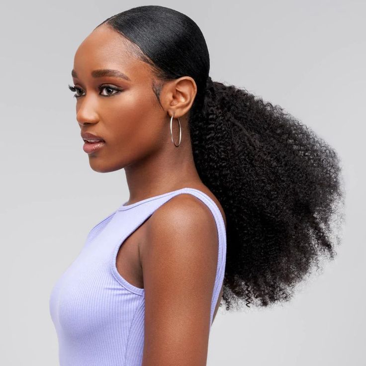 Low Ponytail with Curls