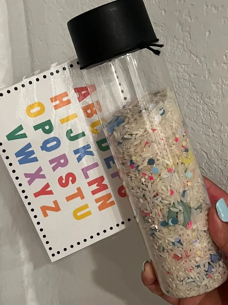Phonics I-Spy Discovery Bottle