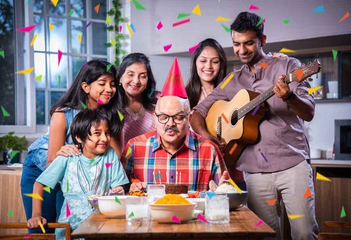 Birthday Wishes, Quotes And Messages For Father in Hindi