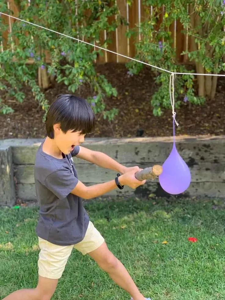 Water Balloon Piñata