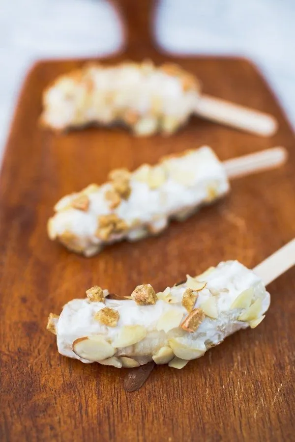 Yogurt-Dipped Banana Bites