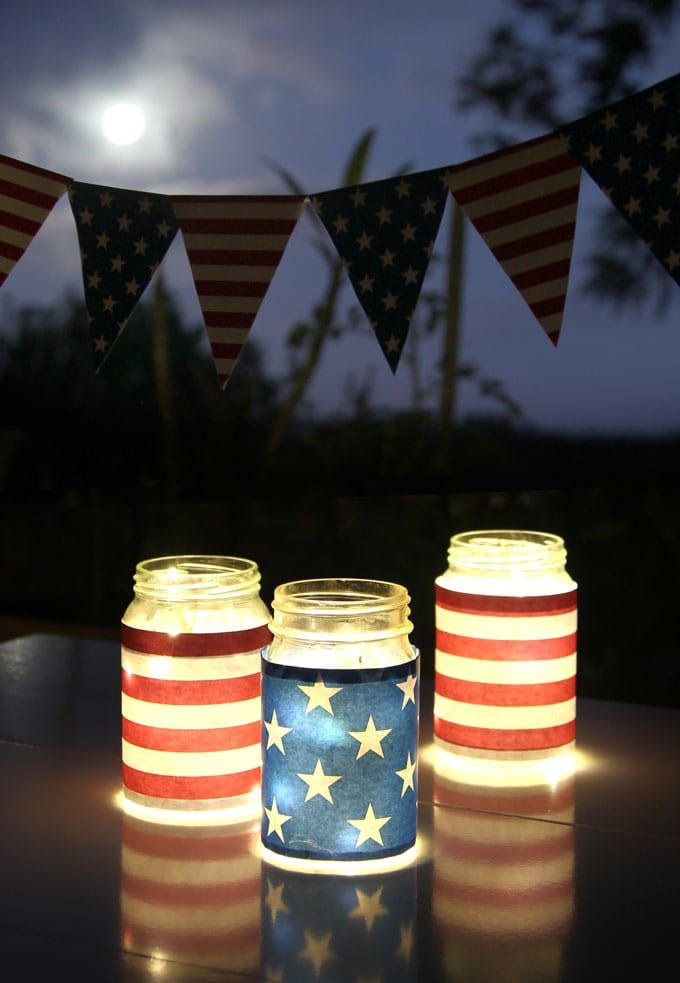 Patriotic Mason Jar Lanterns