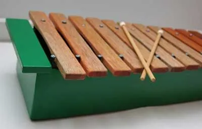 DIY Wood Xylophone DIY Wood Xylophone