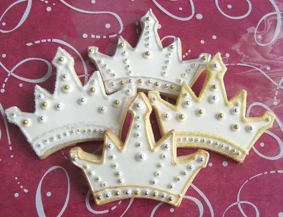 Crown Cookies Favours