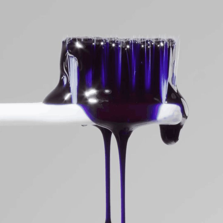 Colour in toothpaste