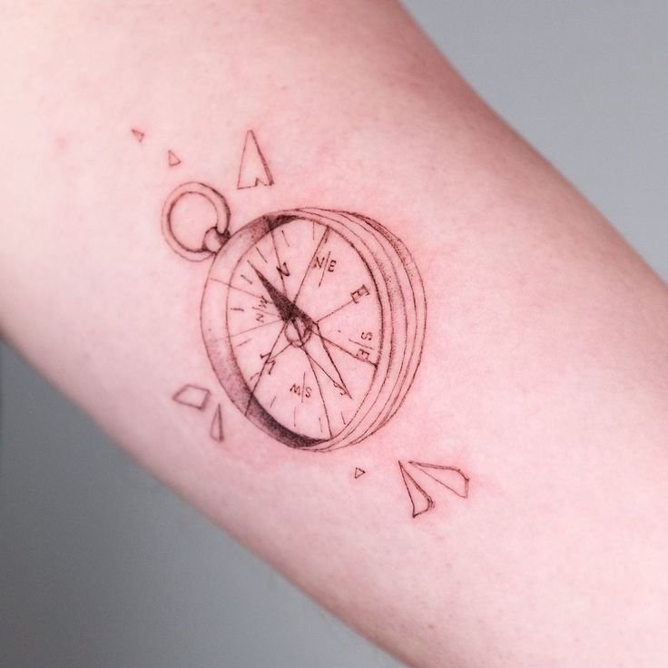 Broken Compass tattoo