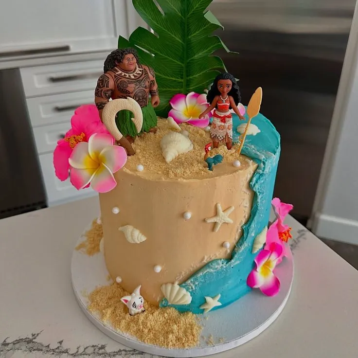 Moana and Maui Cake