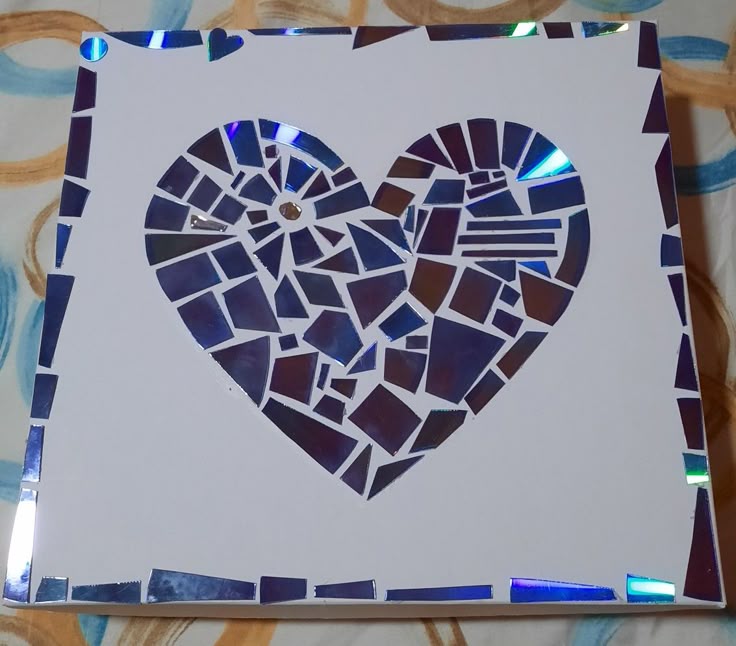 CD Mosaic Art kids summer craft