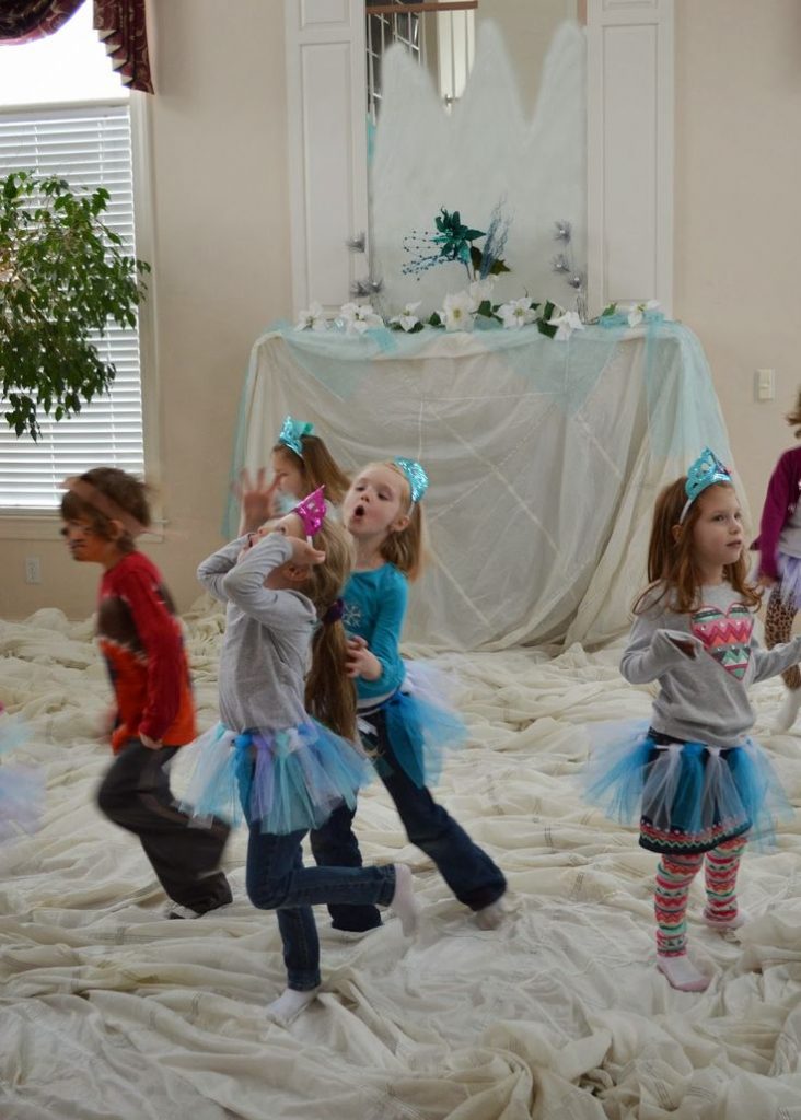 Freeze dance game princess theme birthday
