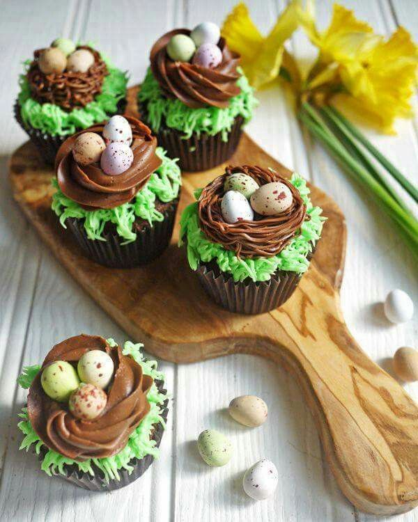 Bird Nest Cupcakes
