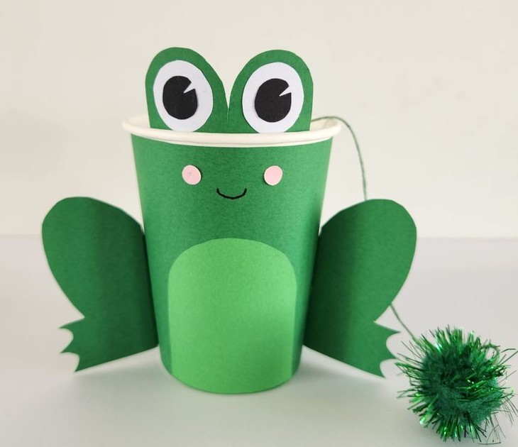 Paper Cup Frog