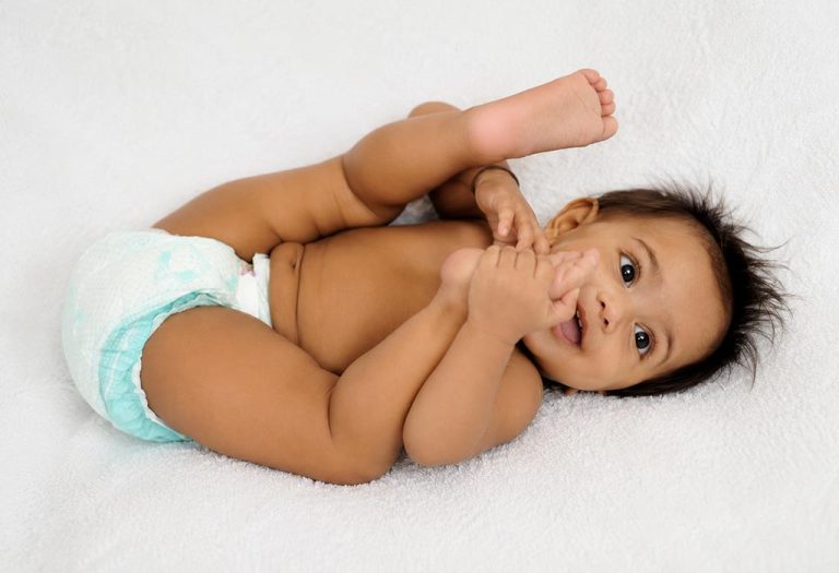 Diaper Shopping Checklist for New Parents: What Not to Miss