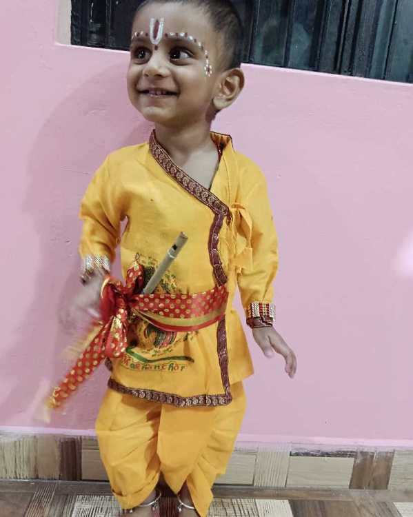 profile image of AMIT KUMAR TIWARI